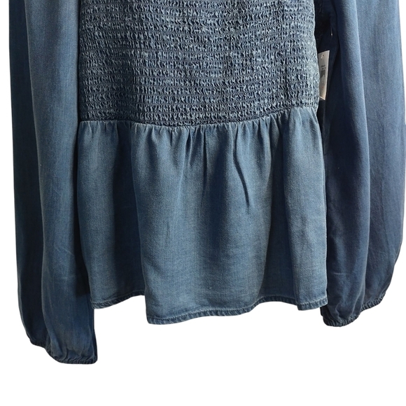 Old Navy Women's Blue Square Neck Smocked Bodice Blouse Size X-large NWT - Picture 4 of 11